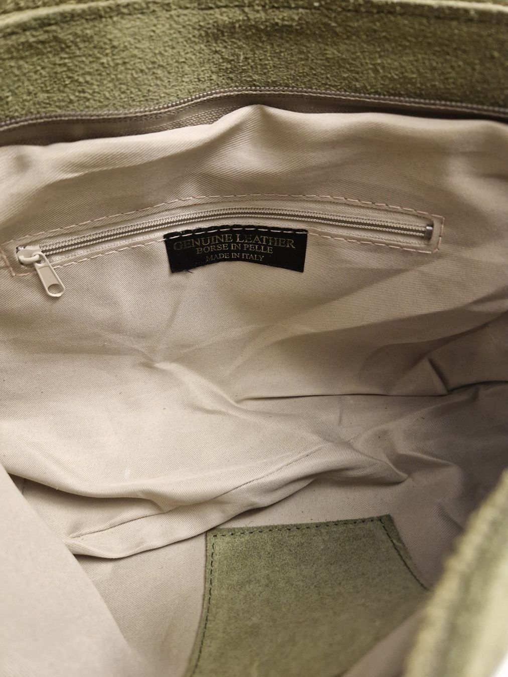 Borse da donna: Echte Wildledertasche Olivgrün – Nuovo (secondo la descrizione) da Glattbrugg venduto da mas_75t2 4