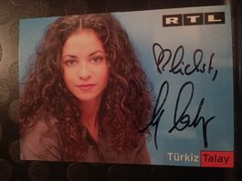 Türiz Talay - handsignierte Autogrammkarte 🎉