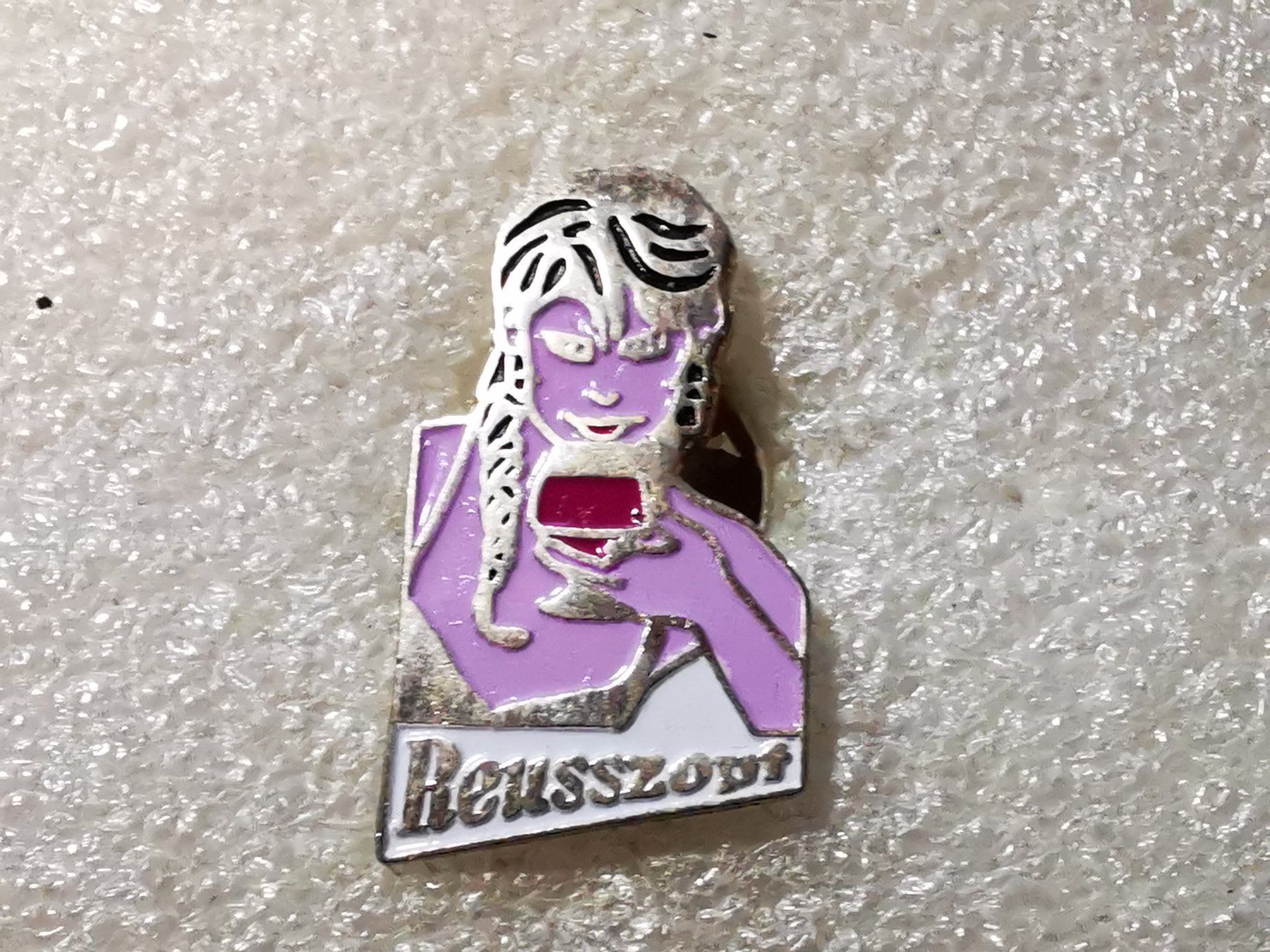 Placchette & Badge: Ansteckpin 66: Reusszont – Usato da Oppligen venduto da Pin-Fall-Shop