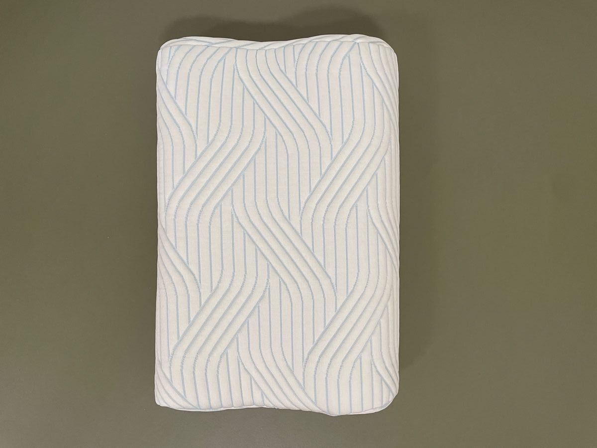 Tempur Kissen: TEMPUR Shape SmartCool Schlafkissen S – Neu (gemäss Beschreibung) aus Bern von PickDan 2