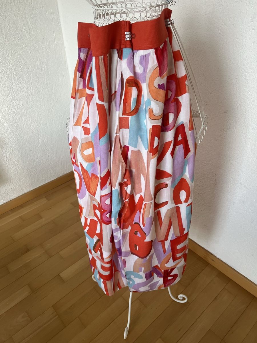 Pantaloni: seeyou  Sommerhose bunt – Usato da Rorschacherberg venduto da Artmaru 1