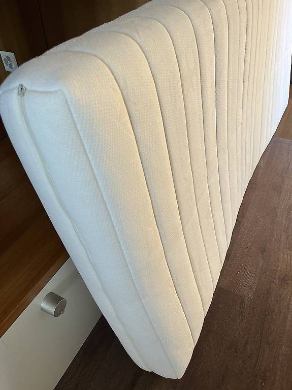 Matratzen: Matratze riposa 200x90cm – Gebraucht aus Bellikon von Ndorfer 2