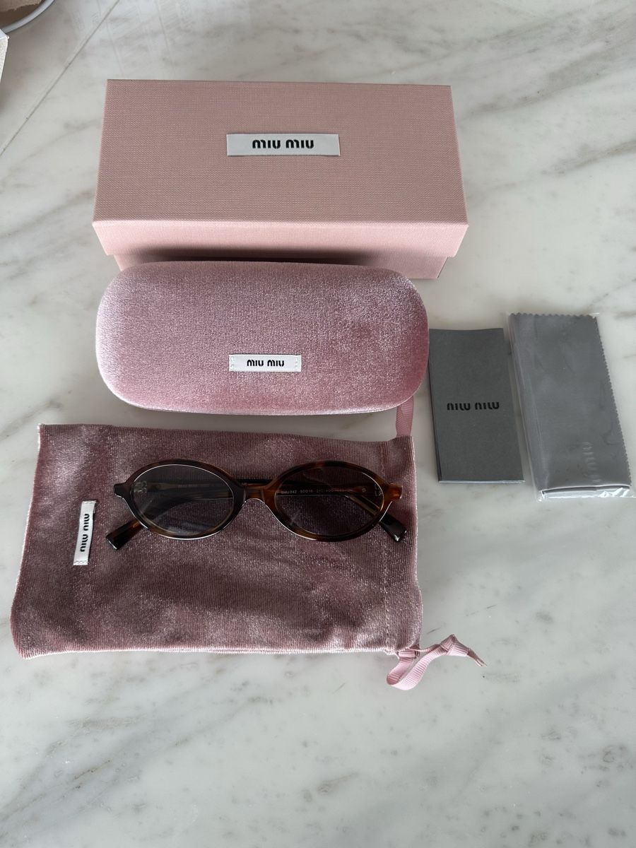 Miu Miu Occhiali & Lenti: Miu Miu Sunglasses  – Nuovo e nell'imballaggio originale da Meierskappel venduto da fhu_tt78 4