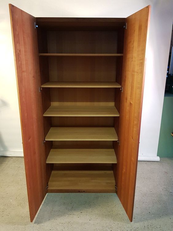 Team7 Armadi: Holzschrank (moderner Stil) – Usato da Münchenstein venduto da tsp01 1