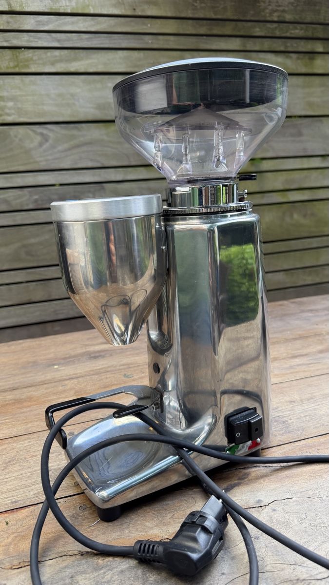 Elettrodomestici da cucina: Quamar Q50/E Kaffeemühle – Usato da Basel venduto da mcescher64 3