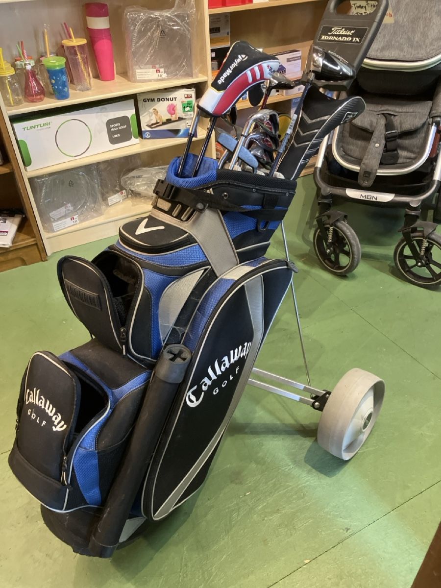 Callaway Mazze & Set: Golfer Buggy Callaway inkl Schläger – Usato da Erlenbach im Simmental! venduto da Simmentaler-Perlen 4