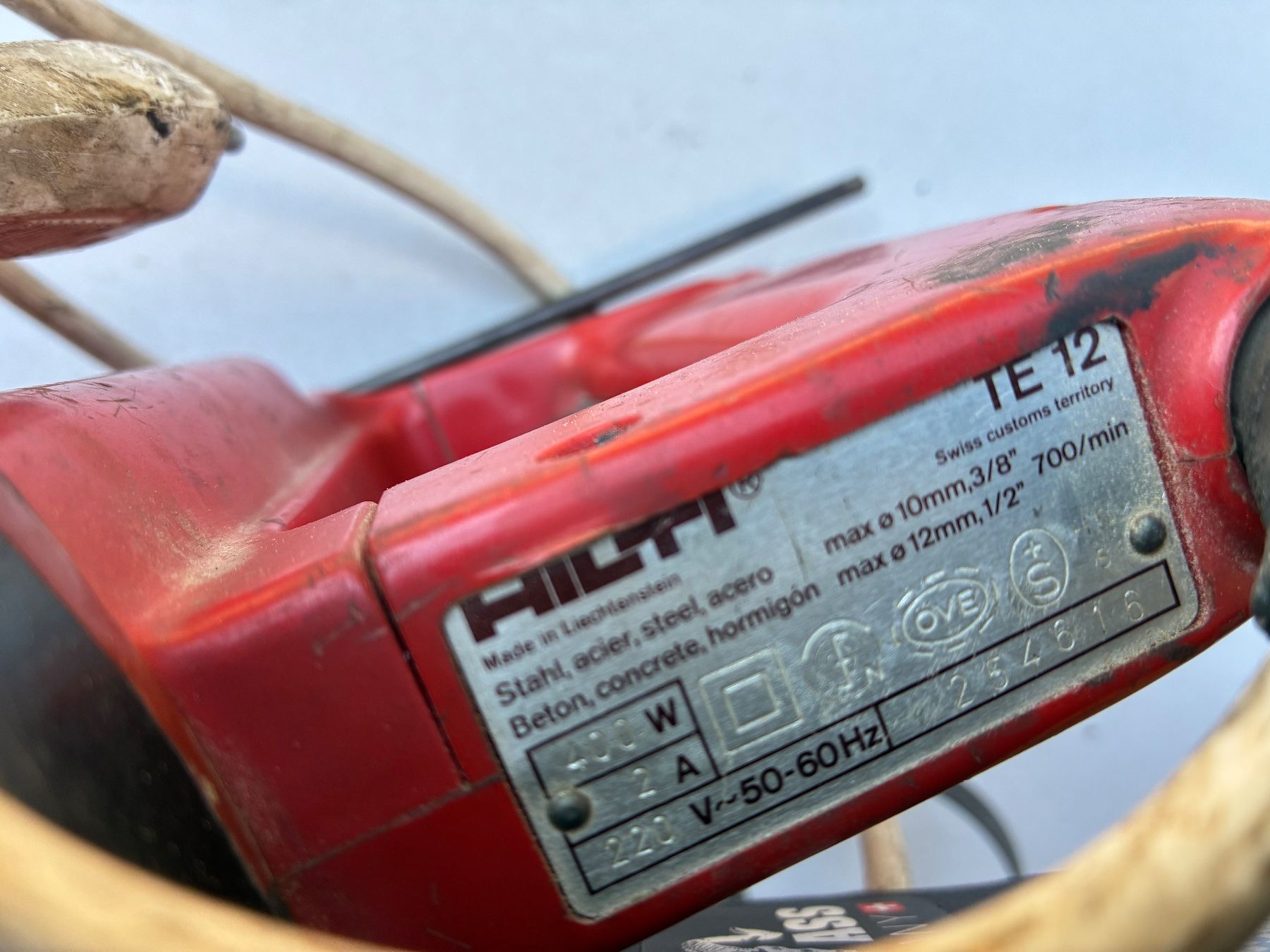 Hilti Trapani: Hilti Bohrmaschine TE12, inkl 2 Bohrfutter – Usato da Thayngen venduto da stammsani 2