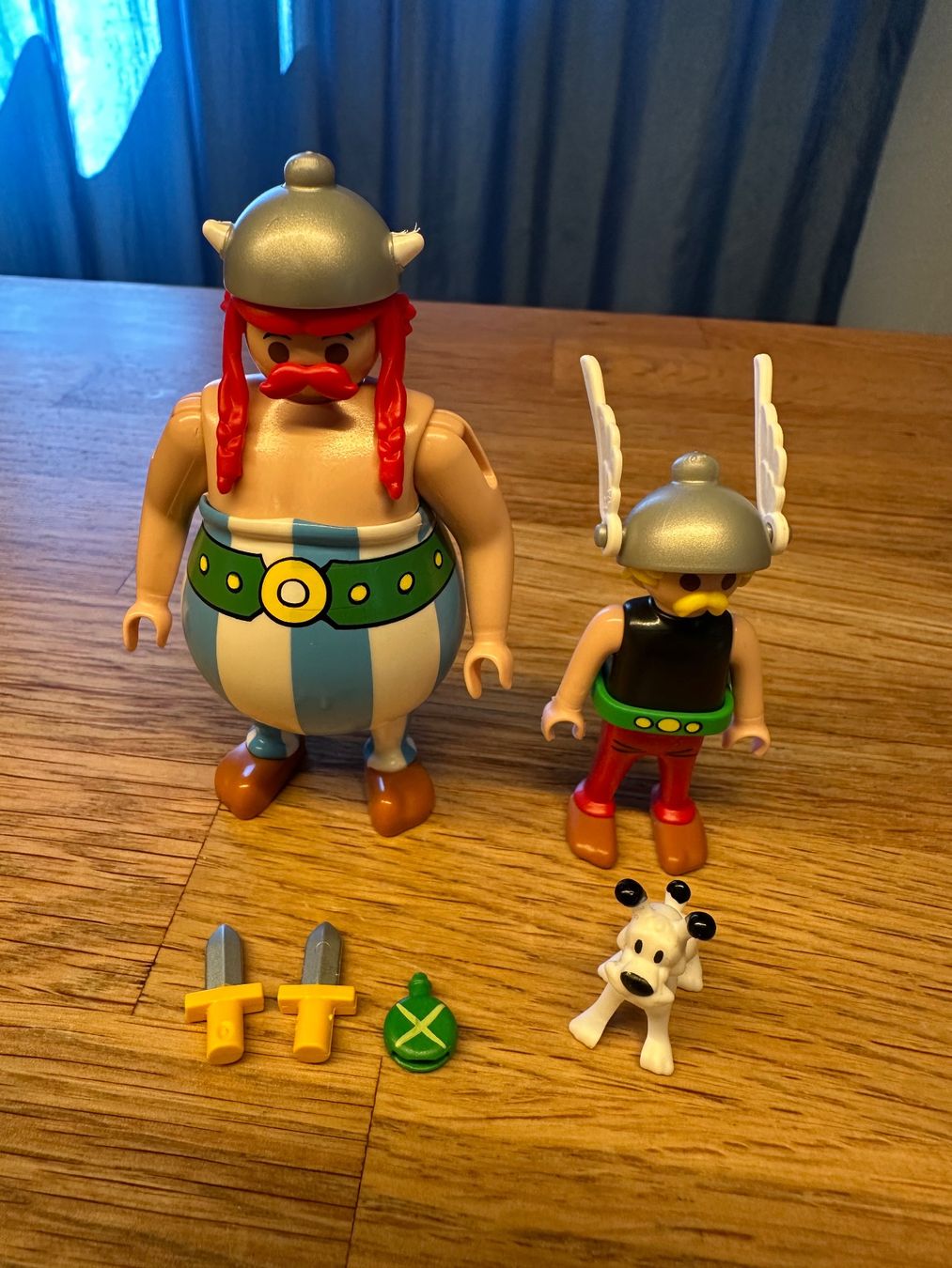 Playmobil Spielzeuge: Playmobil Asterix und Obelix mit Idefix – Gebraucht aus Winkel von Tatanof