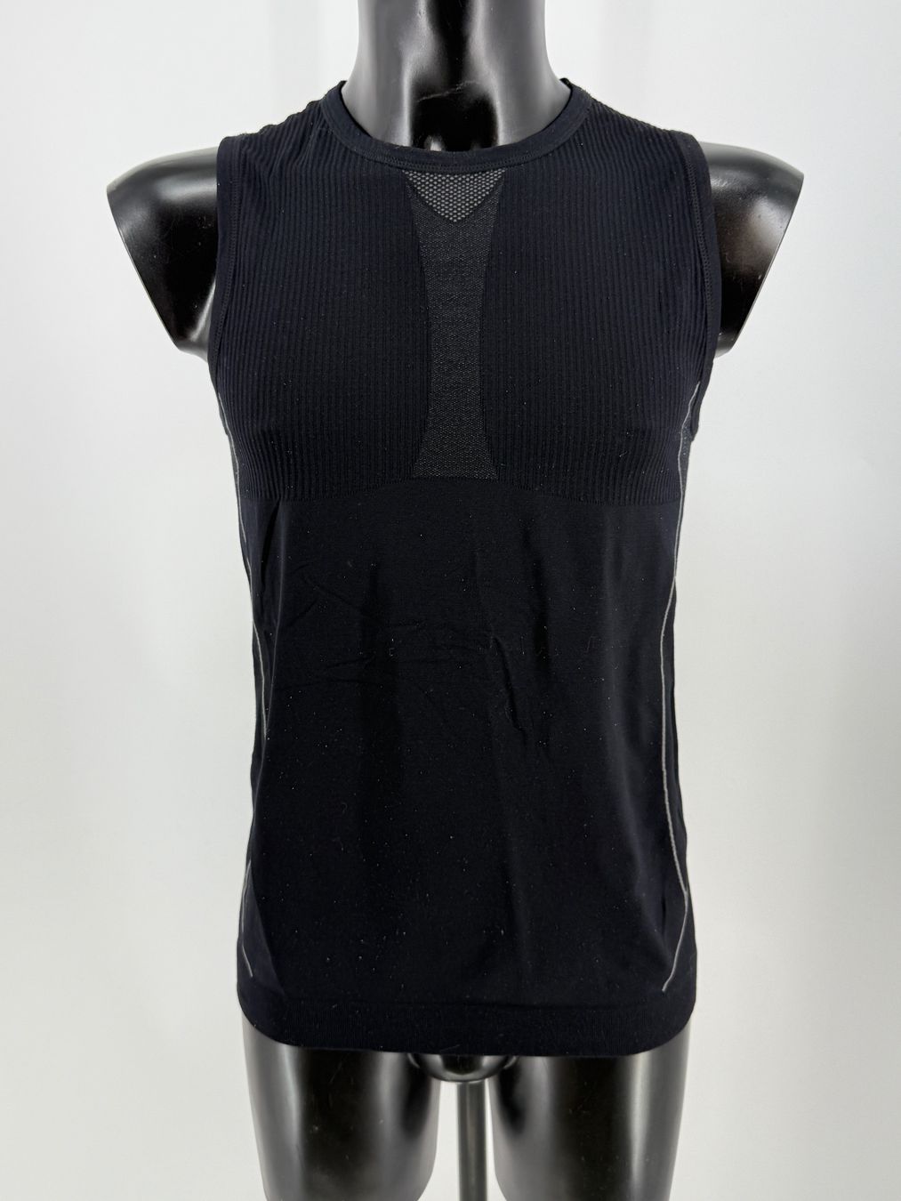 T-shirt: Sport Shirt Gr. XL – Usato da Auenstein venduto da moin.