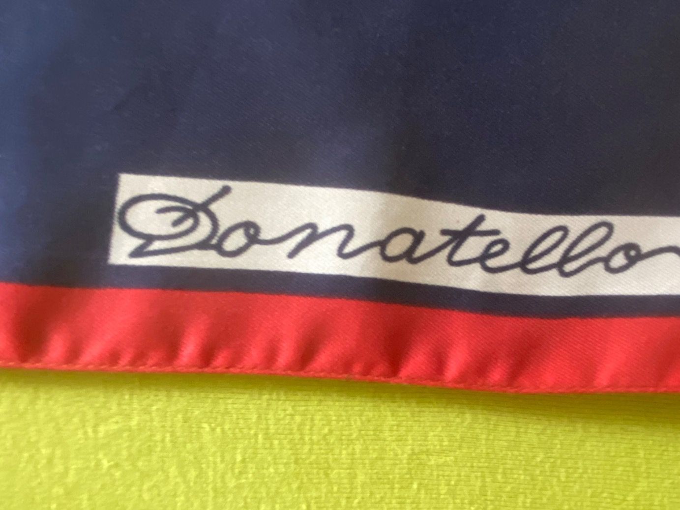 Foulard & Sciarpe: Foulard Seide – Usato da Russikon venduto da Honolulu-2019