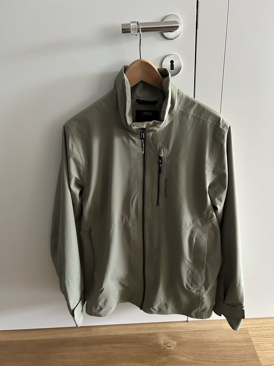 Didriksons Giacche: Didriksons Regenjacke grün/grau S – Usato da Büttenhardt venduto da dmartinez