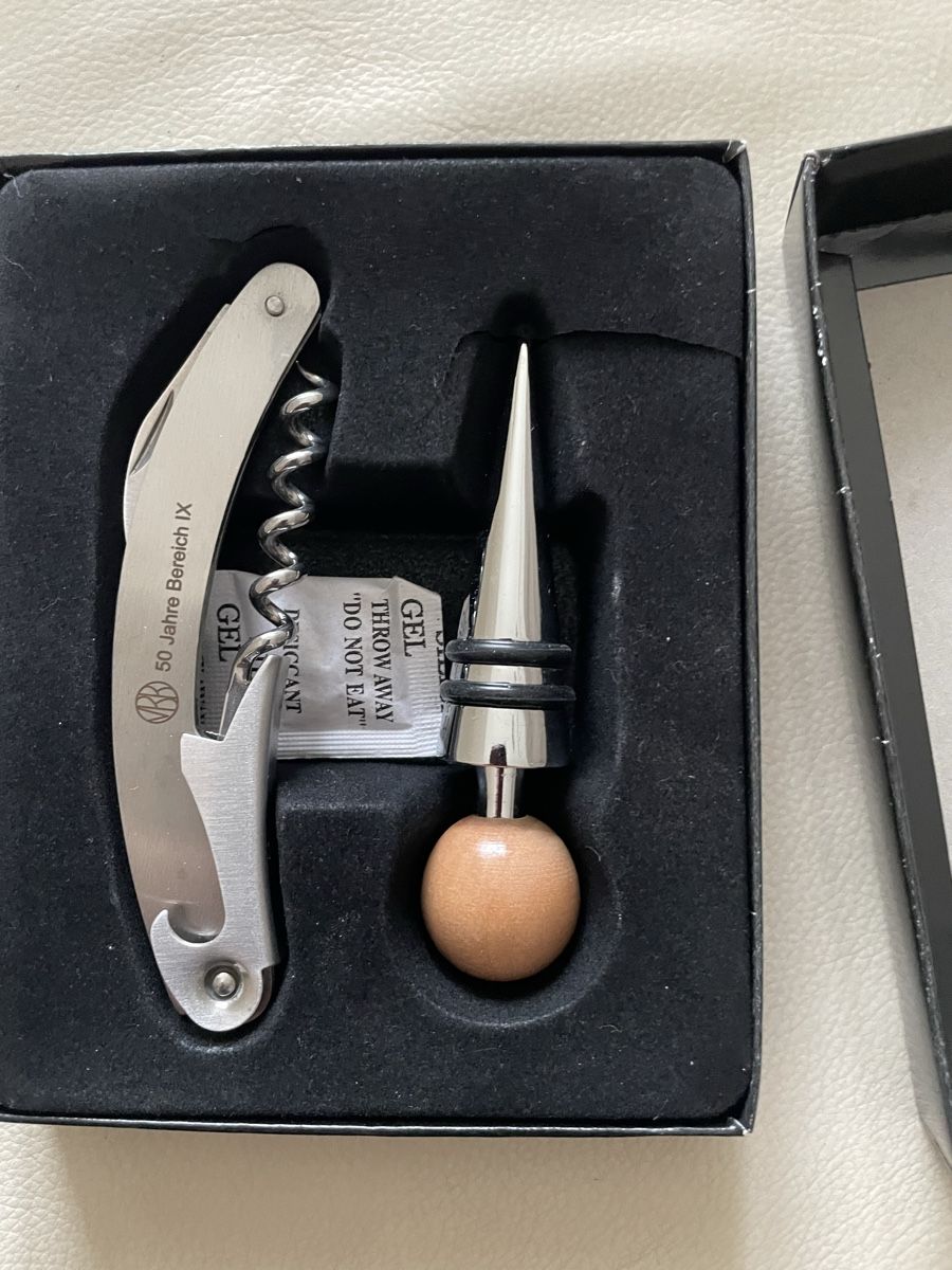 Apribottiglie & Tappi per chiusura: Korkenzieher set NEU – Nuovo e nell'imballaggio originale da Egg b. Zürich venduto da san_822r