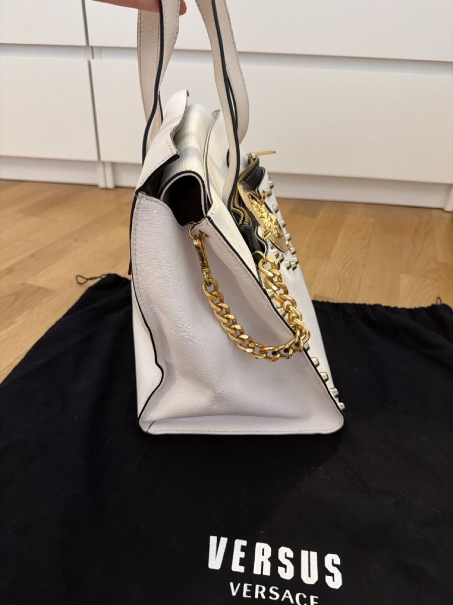 Versace Borse da donna: Versus Versace Bag  – Usato da Fribourg venduto da DayaneH. 3