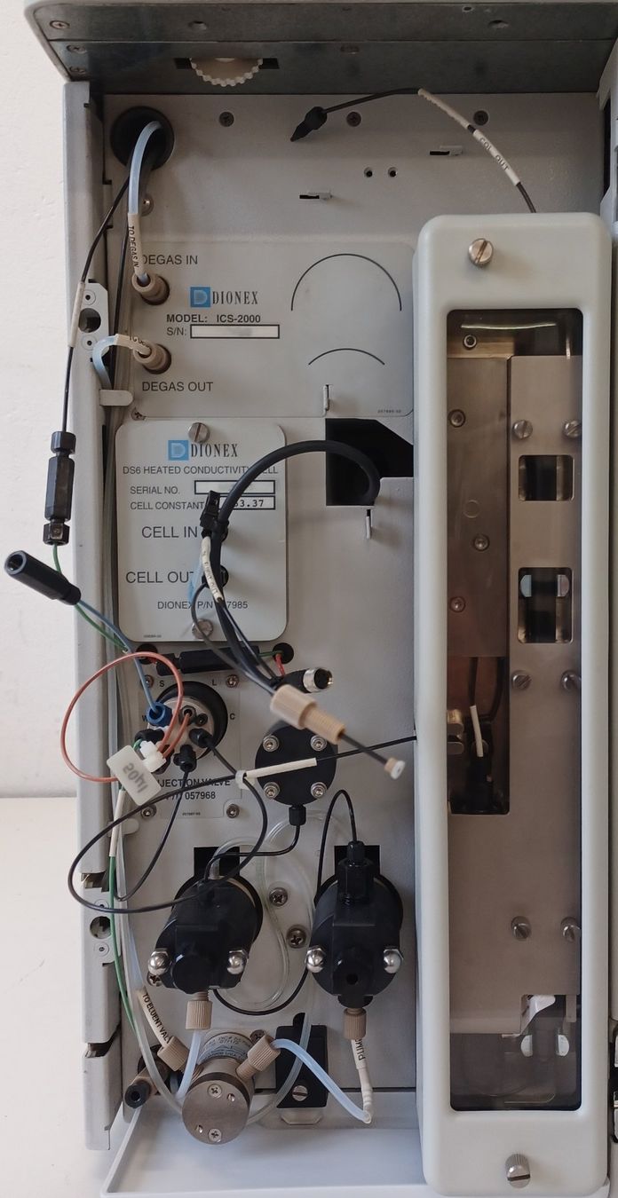 Accessori da laboratorio: Dionex ICS-2000 Ion Chromatography System – Difettoso da Niederdorf venduto da LeptonAG_Labor 4