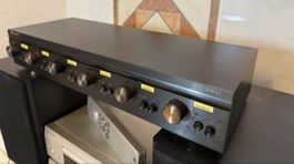Russound SDB 6.1 - Lautsprecher Umschalt- und Regelpult 
