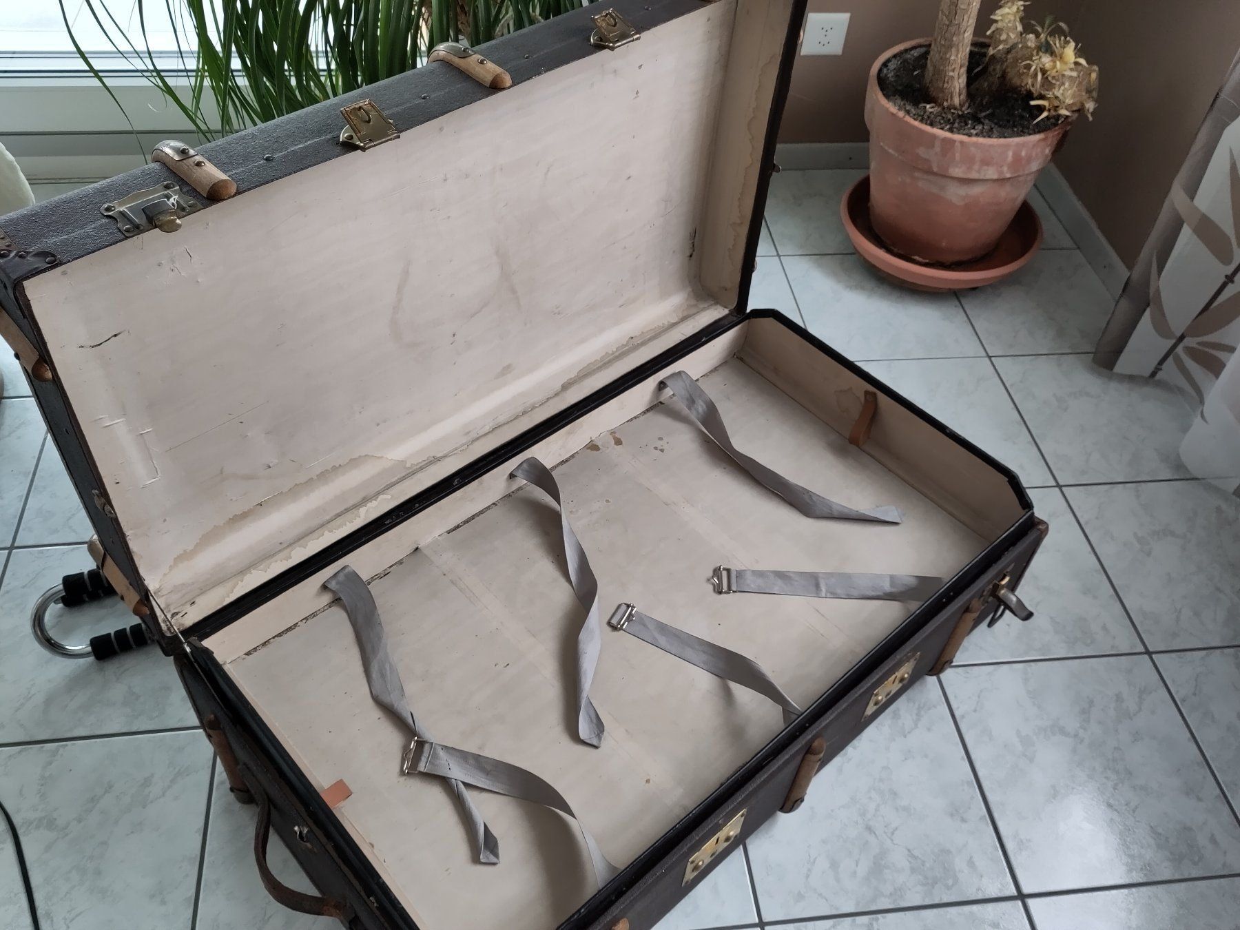 Valises de voyage: Überseekoffer – D'occasion à Wienacht-Tobel par Vintage_Wolf 3