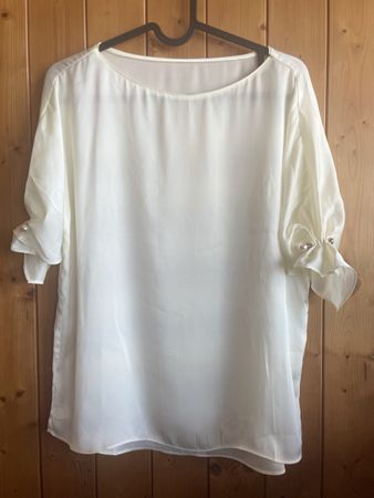 Bluse aus 100 % Seide, hergestellt in Italien, Größe S