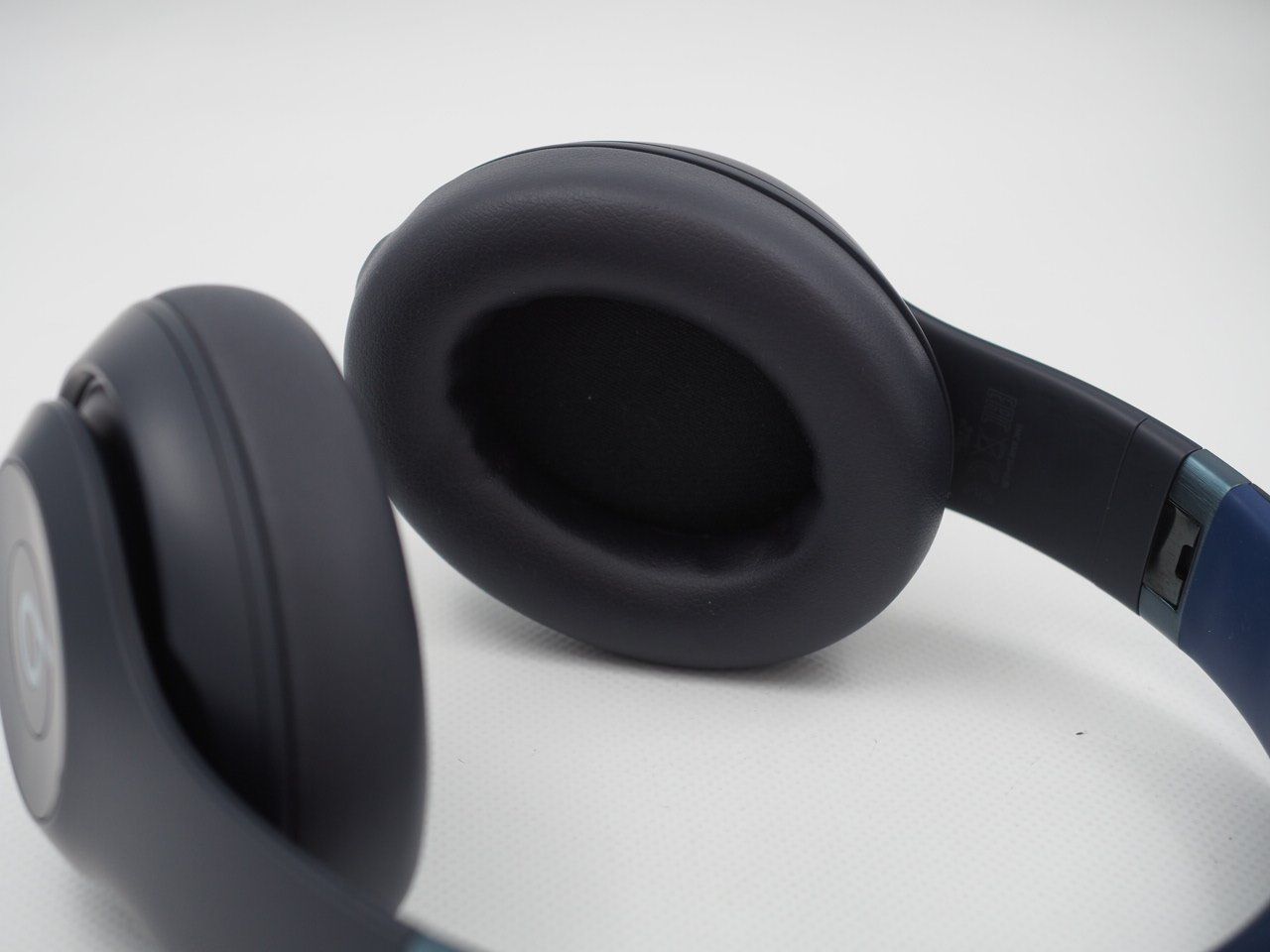 Casques audio: BEATS Studio Pro Bluetooth Kopfhörer (26072914) – D'occasion à Zürich par fundsachenverkauf 3