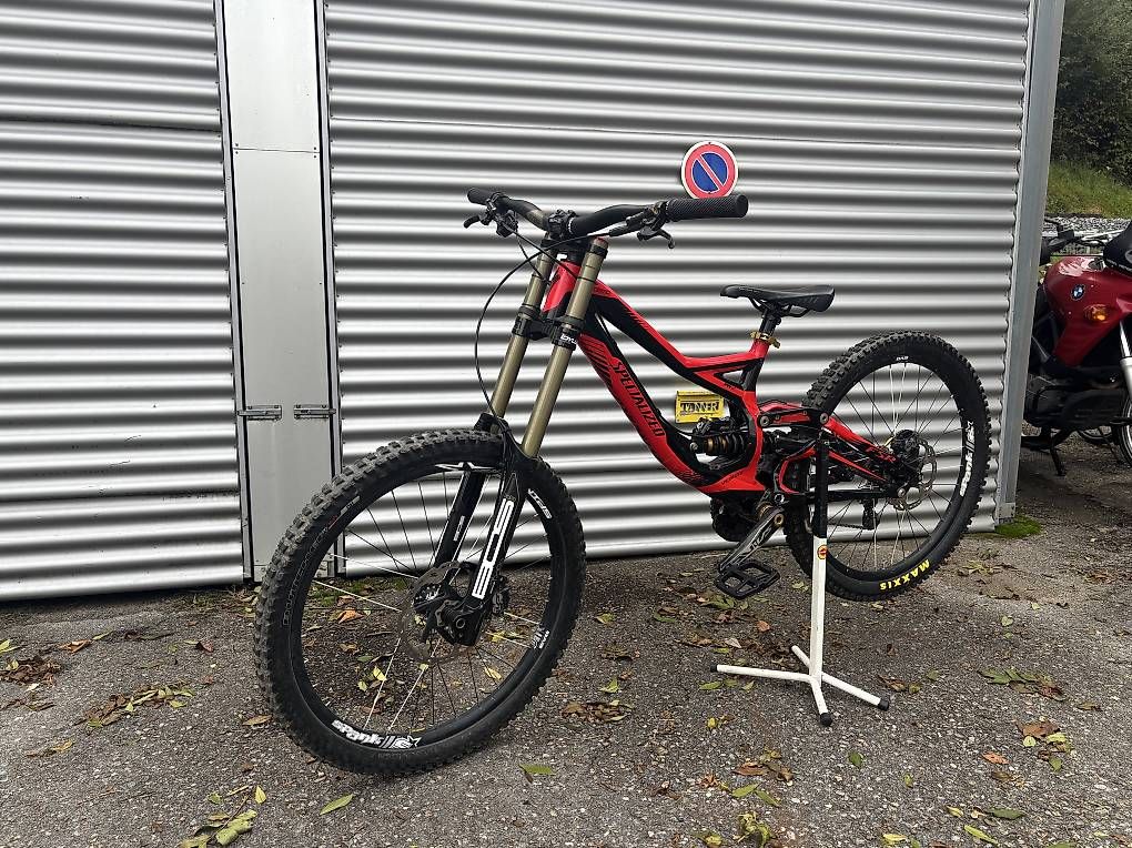 Specialized Biciclette: Specialized Demo 8 – Usato da Schüpfheim venduto da bucherms
