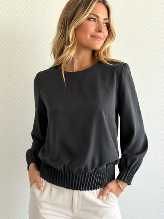 Neuwertig Edle COS Bluse schwarz Gr. 36
