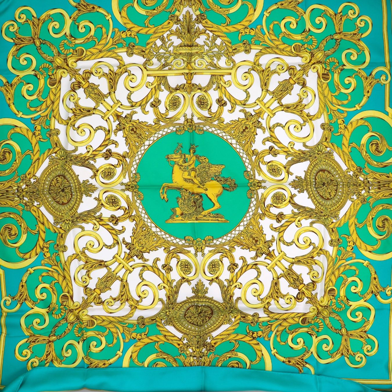 Hermès Foulard & Sciarpe: Hermès Carré "Les Tuileries" – Usato da Binningen venduto da Designerlabels 4