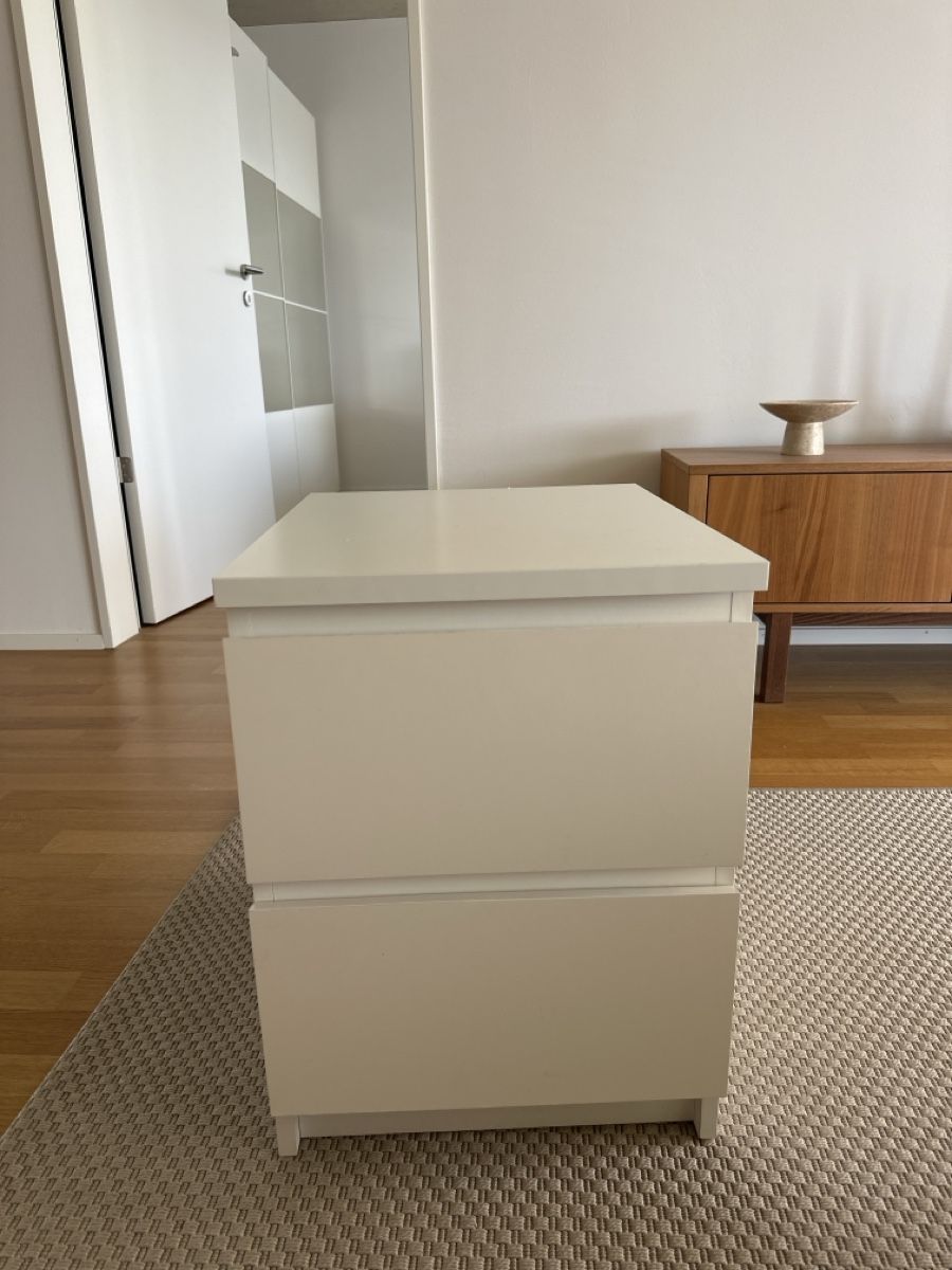 Nachttische: Nachttisch (Malm, Ikea) – Gebraucht aus Wangen b. Olten von stu_28hn 1