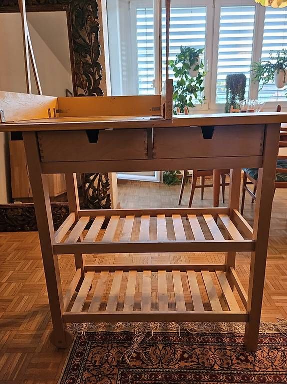 Fasciatoi & Accessori: Baby changing table homemade – Usato da Zürich venduto da jbfrain