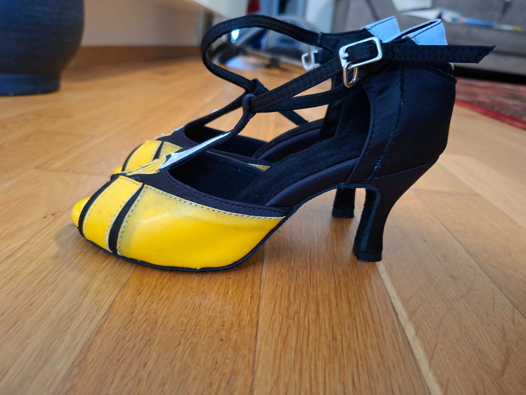Scarpe da donna: Tanzschuhe, 38, wie neu – Usato da Kloten venduto da Szilvi15 1