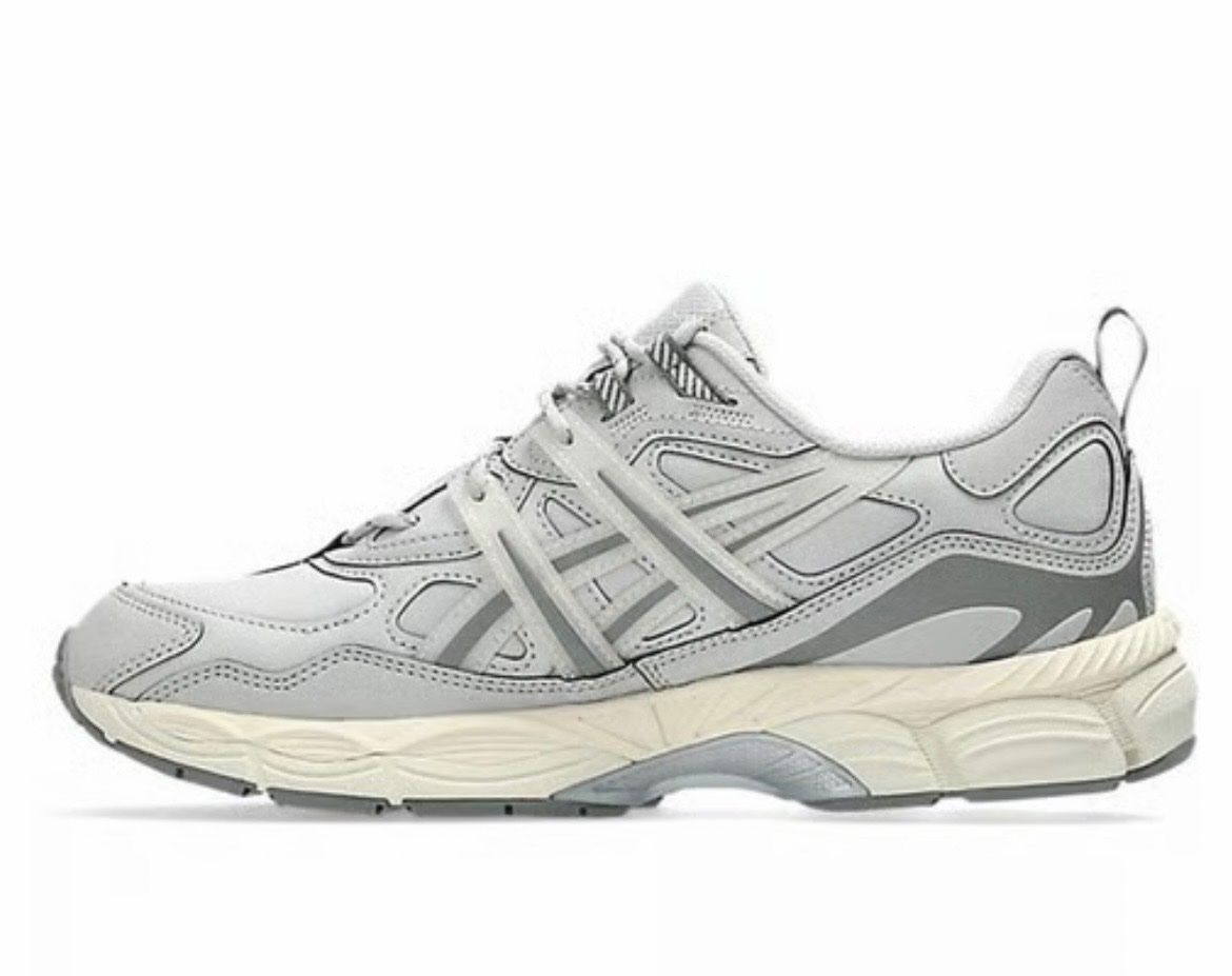 Asics Herrenschuhe: Asics Gel-Nyc Utility Gr. 37 NEU – Neu und originalverpackt aus Waltenschwil von hansnine 7
