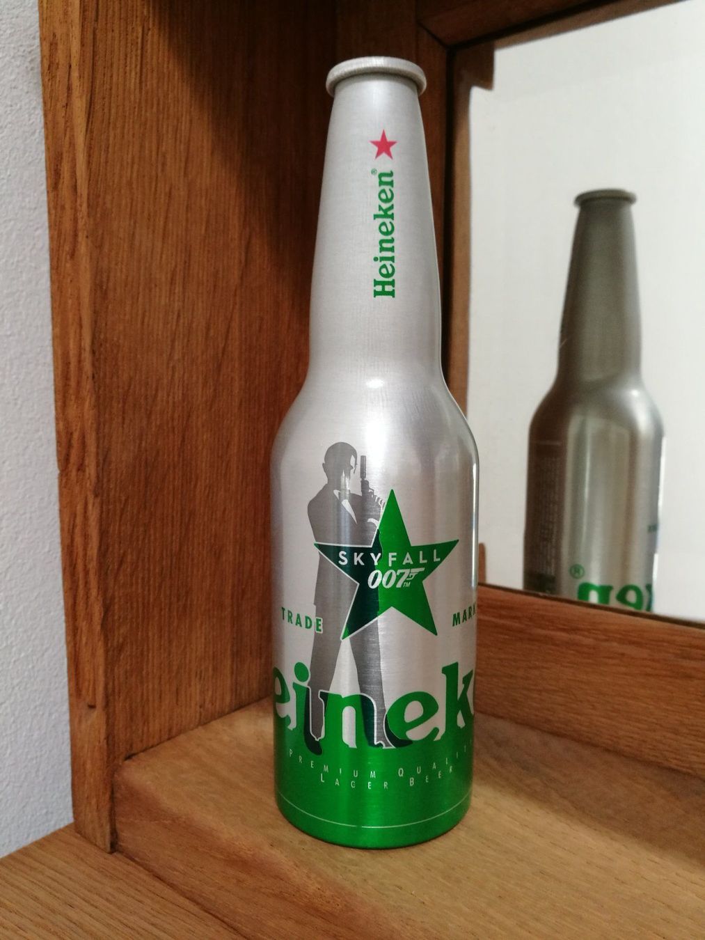 Bicchieri, Caraffe & Bottiglie: Heineken - James Bond 007 - SKYFALL – Nuovo (secondo la descrizione) da Termen venduto da rowi13