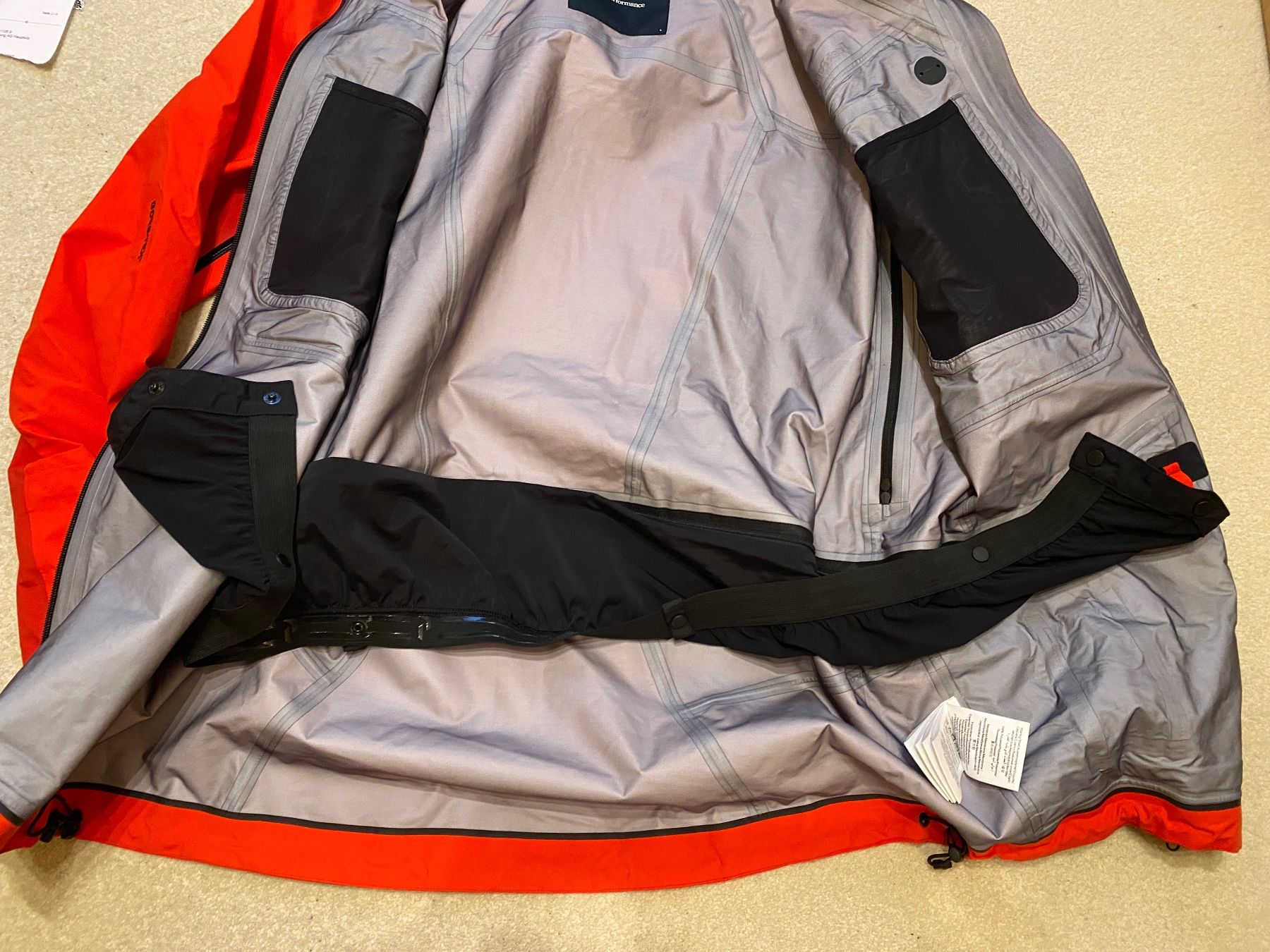 Peak Performance Jacken: Peak Performance Ski-/Regenjacke Gr. L – Gebraucht aus Schwarzenbach SG von roto06 2