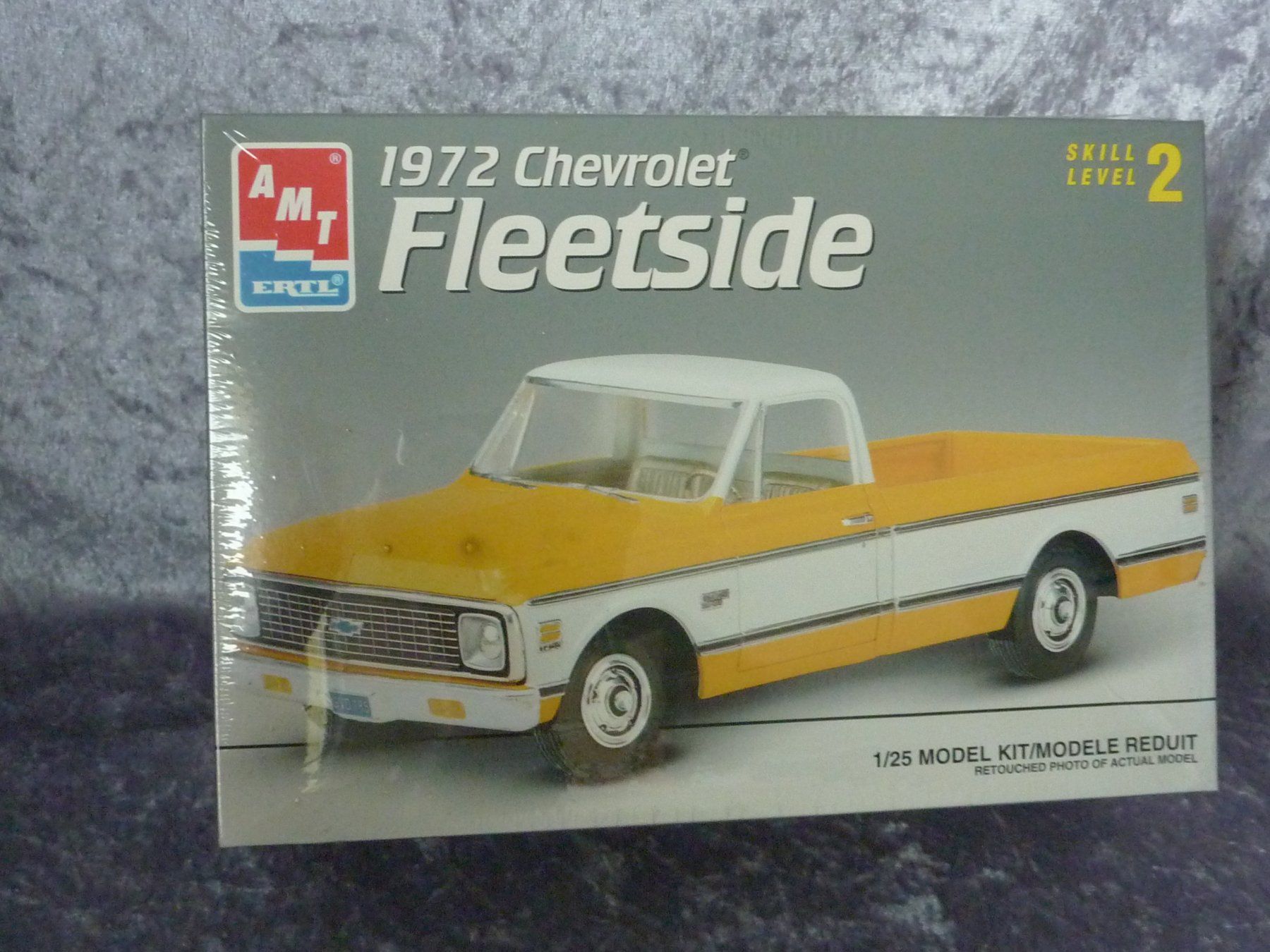 AMT/ERTL Modellautos: Chevrolet Pick up Fleetside  1972 1:25 – Neu und originalverpackt aus Dürrenäsch von modellautos4you