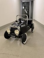 Oldtimer Kinderauto Polizei mit Pendel