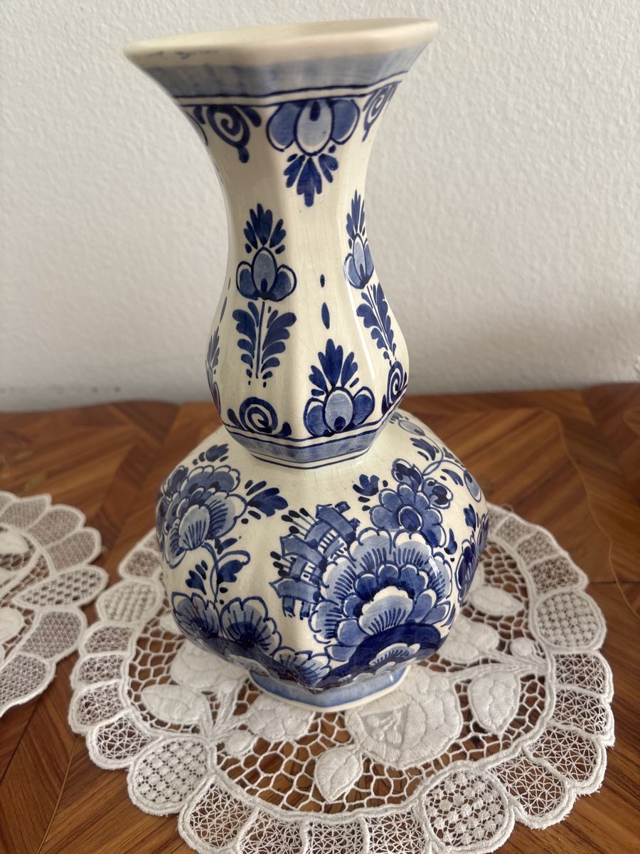 Vasen & Gefässe: Delft Dose und Vase  – Gebraucht aus Kriens von Wundertuete17 2
