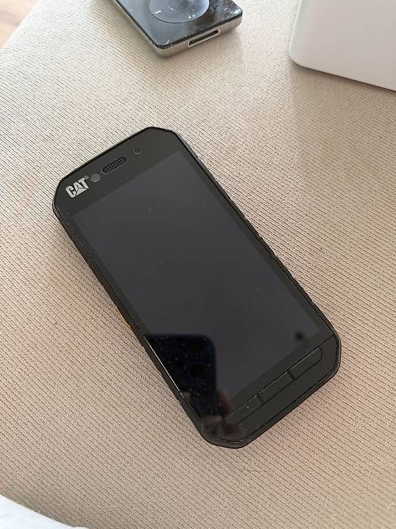 Portables: CAT S31 Outdoor-Smartphone – D'occasion à Löhningen par lar_m8zk