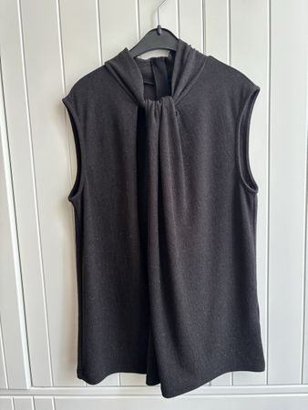 Damen Top InWear schwarz mit Stehkragen cm Grösse S neuwerti