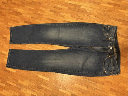Levi’s 514 33/32