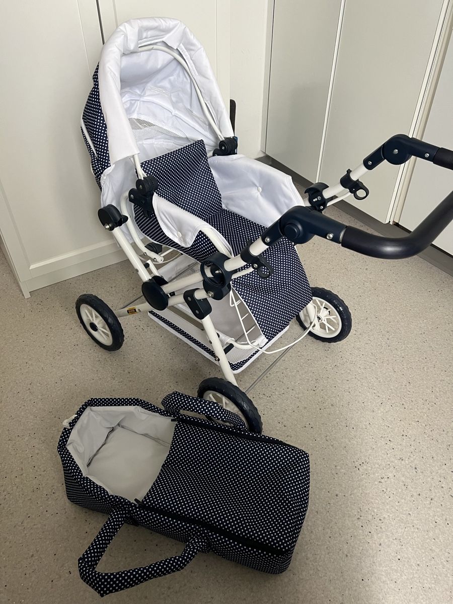 Gtz Puppenwagen Blau mit weissen Punkten (Neu (gemss Beschreibung)) in  Zrich fr CHF 60  nur Abholung auf Ricardo kaufen