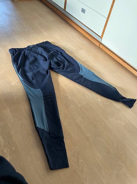 Pantaloni: hochwertige Reithose – Usato da Luzern venduto da nad_2my8 3