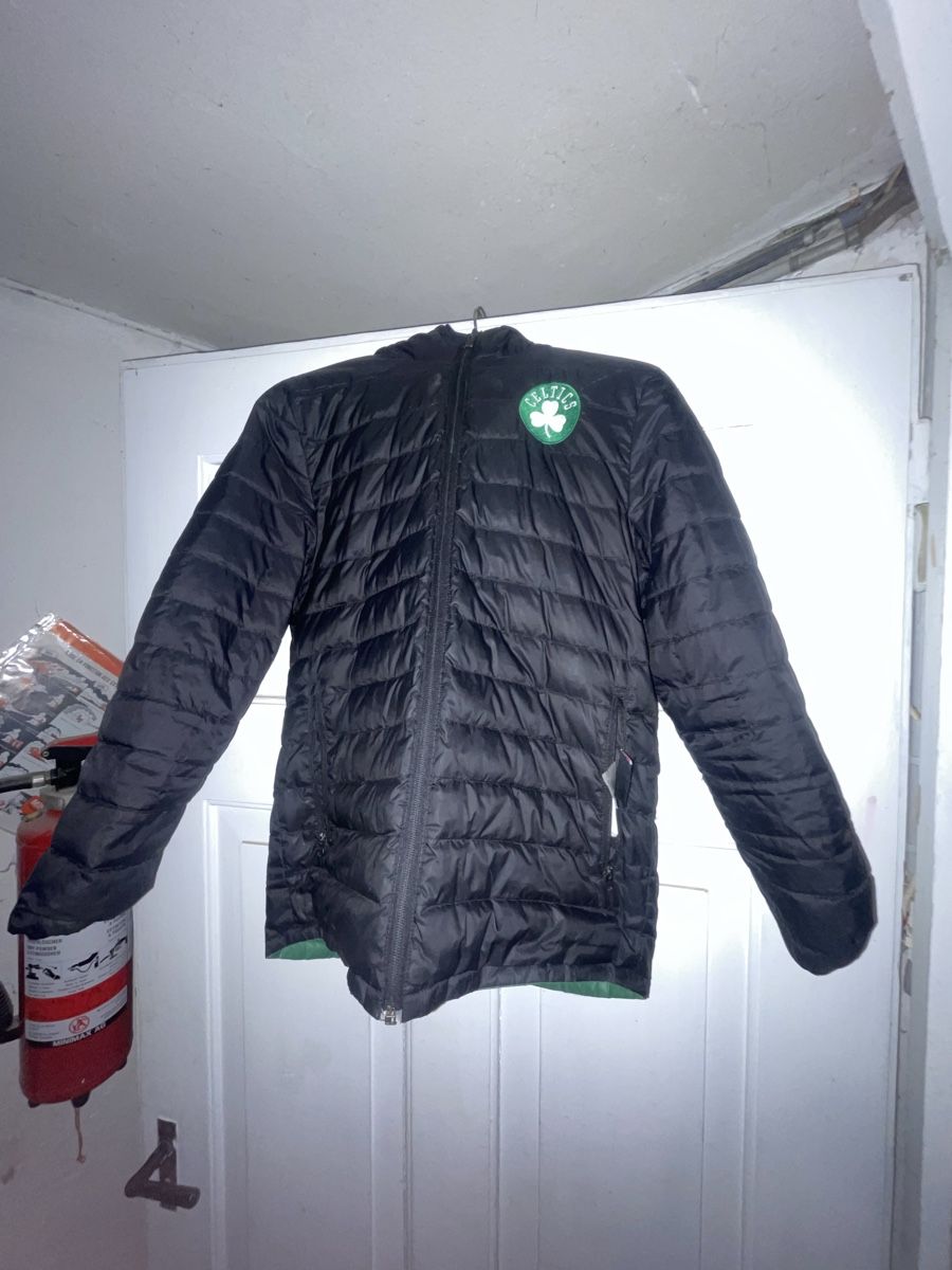 Giacche: Doppelseitige Boston Celtics Jacke – Usato da Liestal venduto da Domesch15 2