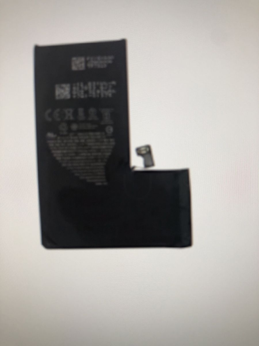 Apple Telefoni cellulari / Smartphones: Iphone 15 pro battery – Nuovo e nell'imballaggio originale da bern venduto da reptechnic