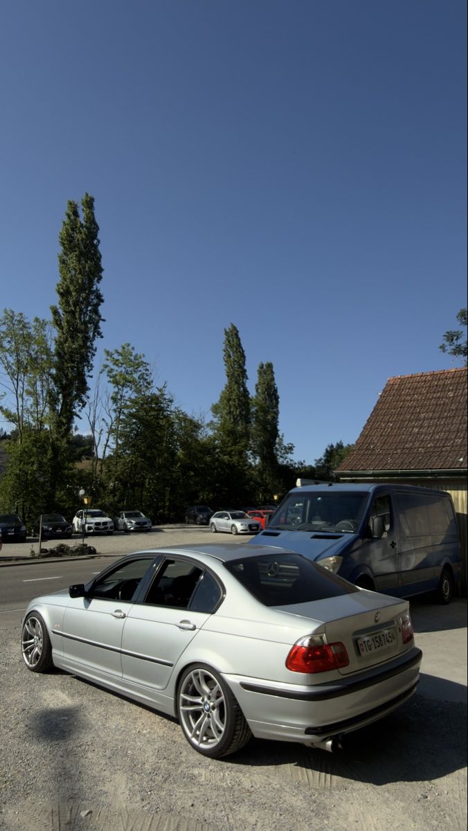 BMW Automobili: BMW E46 330i Limousine Handschalter – Usato da Felben-Wellhausen venduto da rxdrigo52