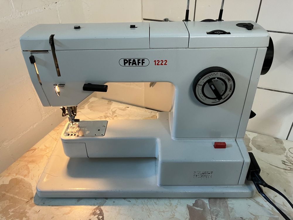 Pfaff 1222 Nähmaschine Acheter sur Ricardo