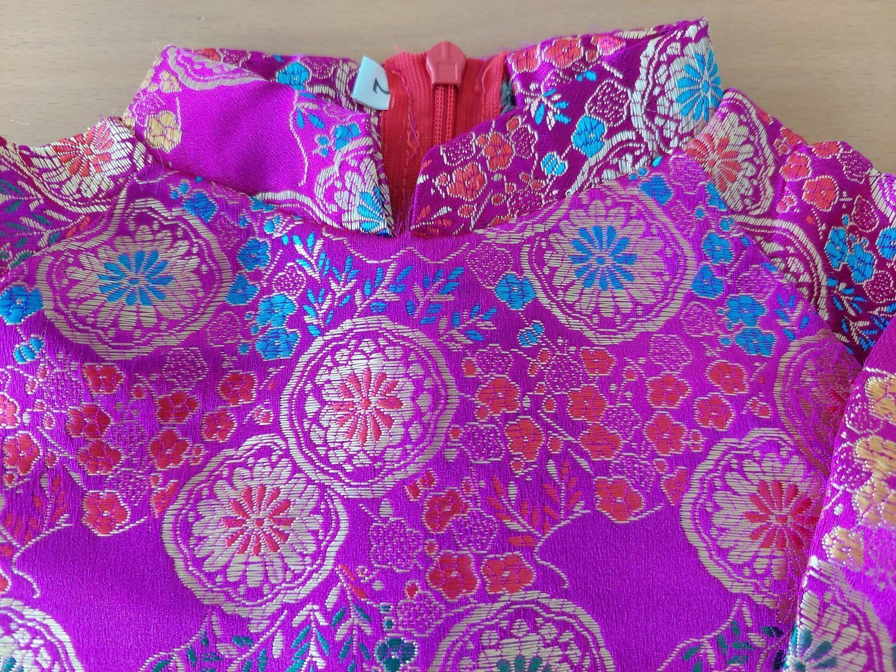 Camicette, T-shirt & Top: Vietnamesisches Mädchen Lang Bluse Gr. 86 – Usato da Muri b. Bern venduto da rol_xtf8 1