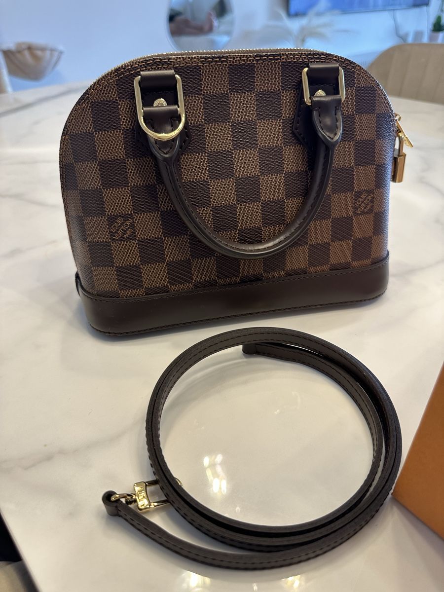 Louis Vuitton Borse da donna: Alma BB Louis Vuitton – Usato da Buchrain venduto da Franciscacsousa 5
