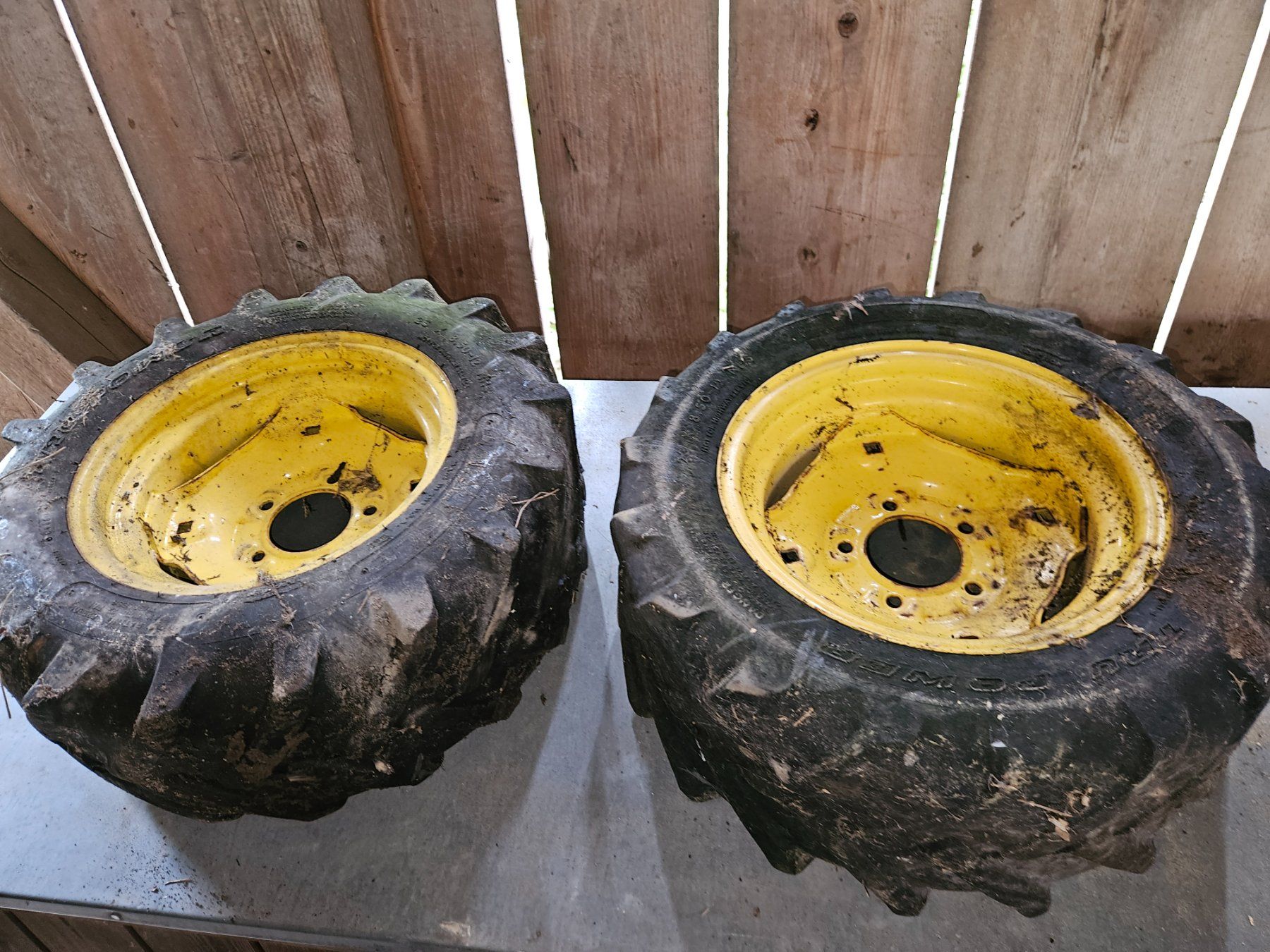John Deere Traktoren: John Deere mit Schneepflug – Gebraucht aus Oberburg von oberburger 8