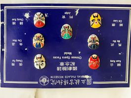 7 Pin Chinese Opera Faces Medal
