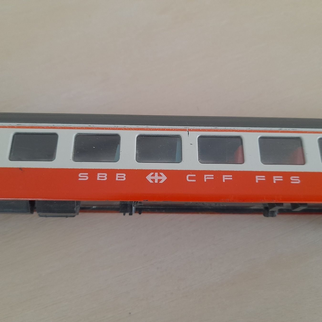 Liliput Modellini di ferrovie: Composition Swiss Express – Usato da Auvernier venduto da gandalf08 3