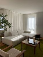 Cremeweisser MYCS Sofa