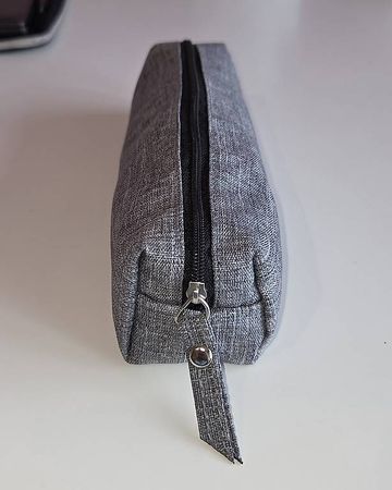 Graues Etui